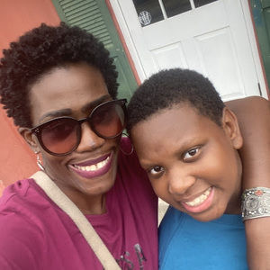 Meet your Posher, Angela